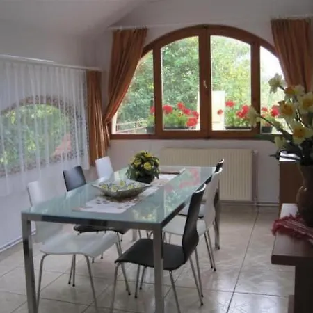 度假居 Zonnehuis Mit Privatem Schwimmbad By Interhome *